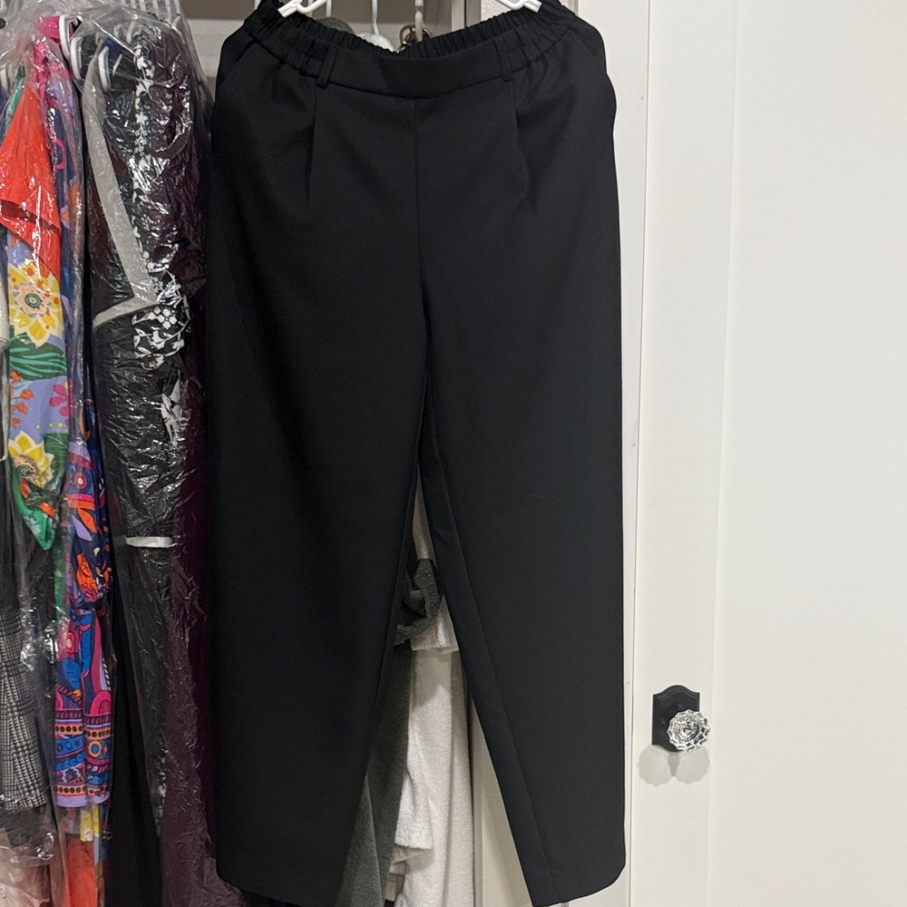 Black Melrose Market Dress Pants M NWT